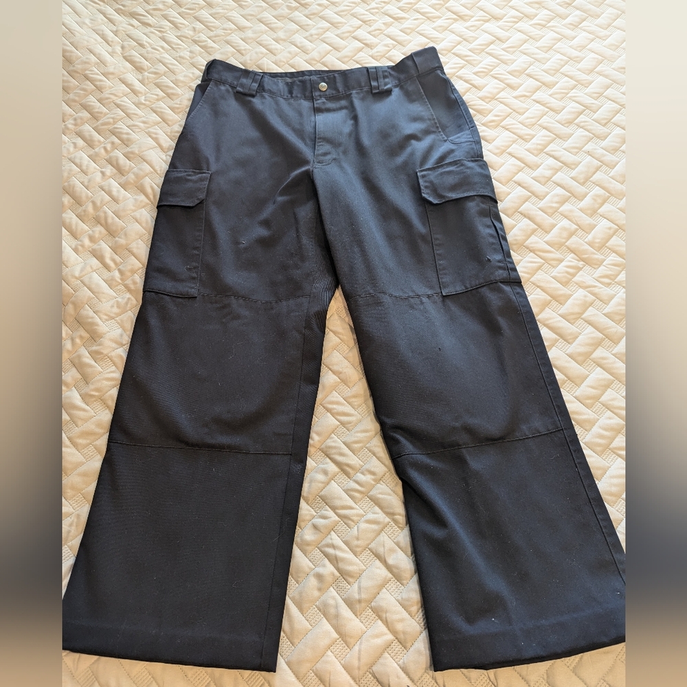 5.11 tactical series men's pants with knee pads sz 36x32